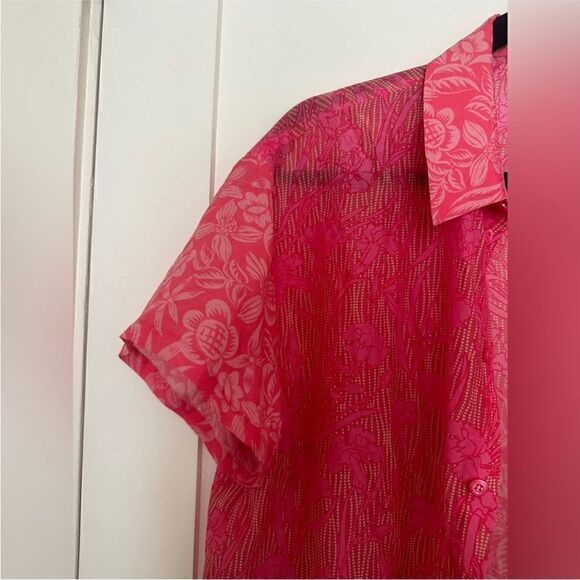 Boxy Top | Tell Your Friends - Picture 9 of 12